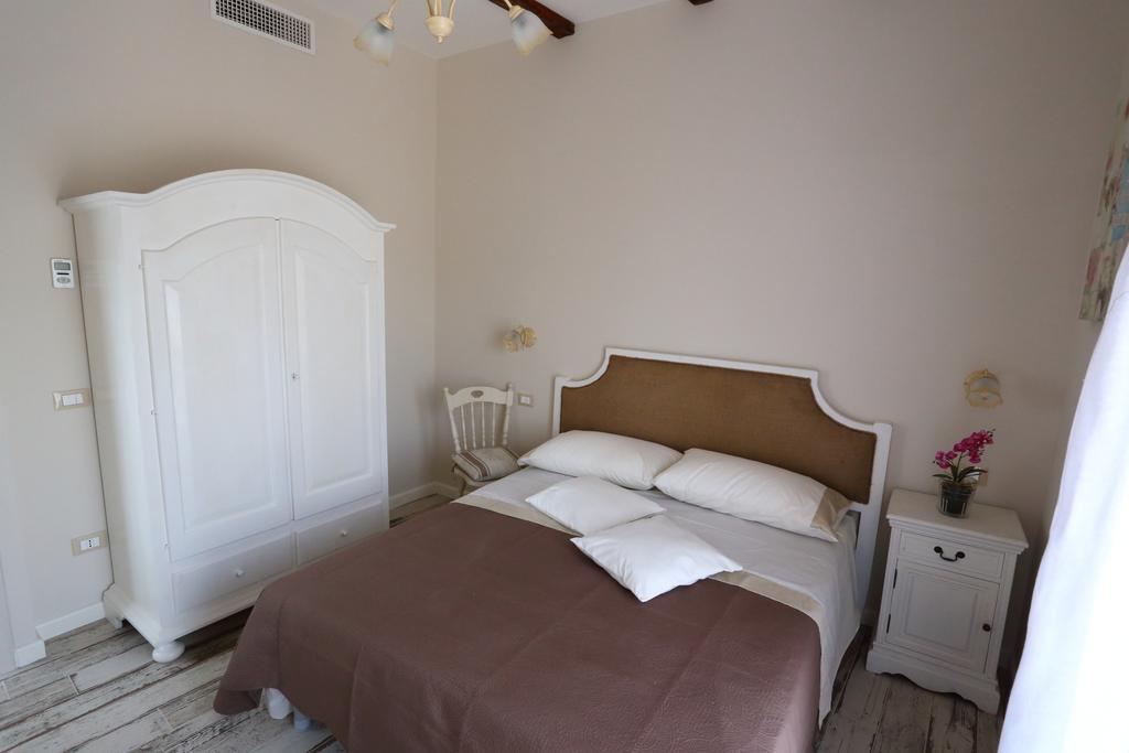 Bed & Breakfast Ambrosio Relais 2*