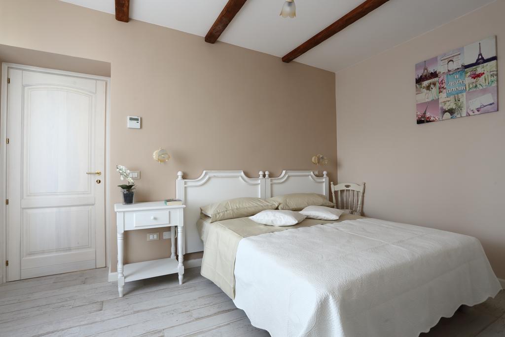 Bed & Breakfast Ambrosio Relais
