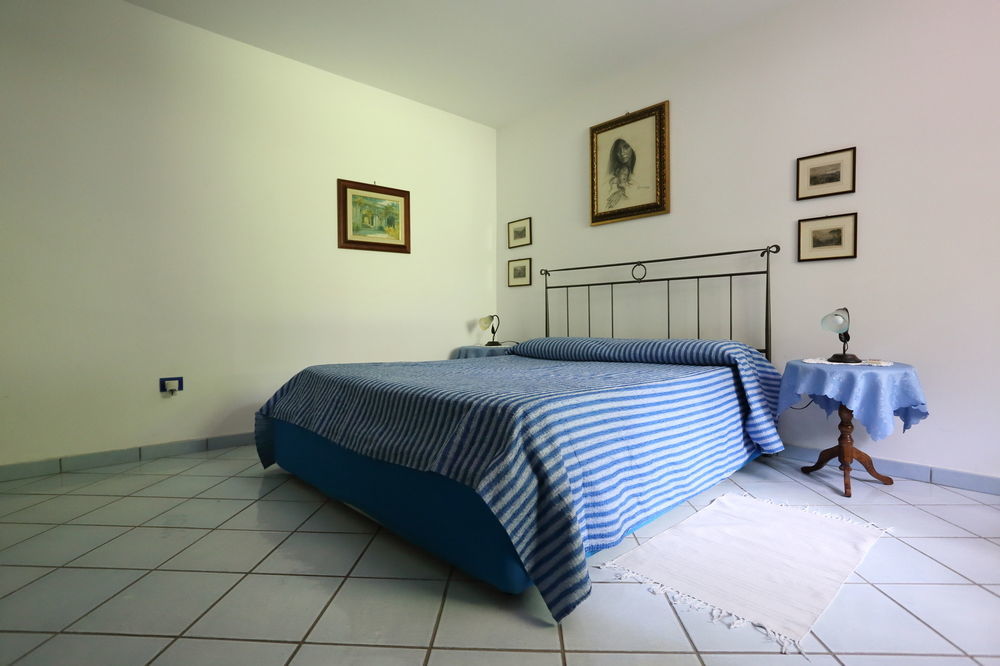 Bed & Breakfast Ambrosio Relais 2*