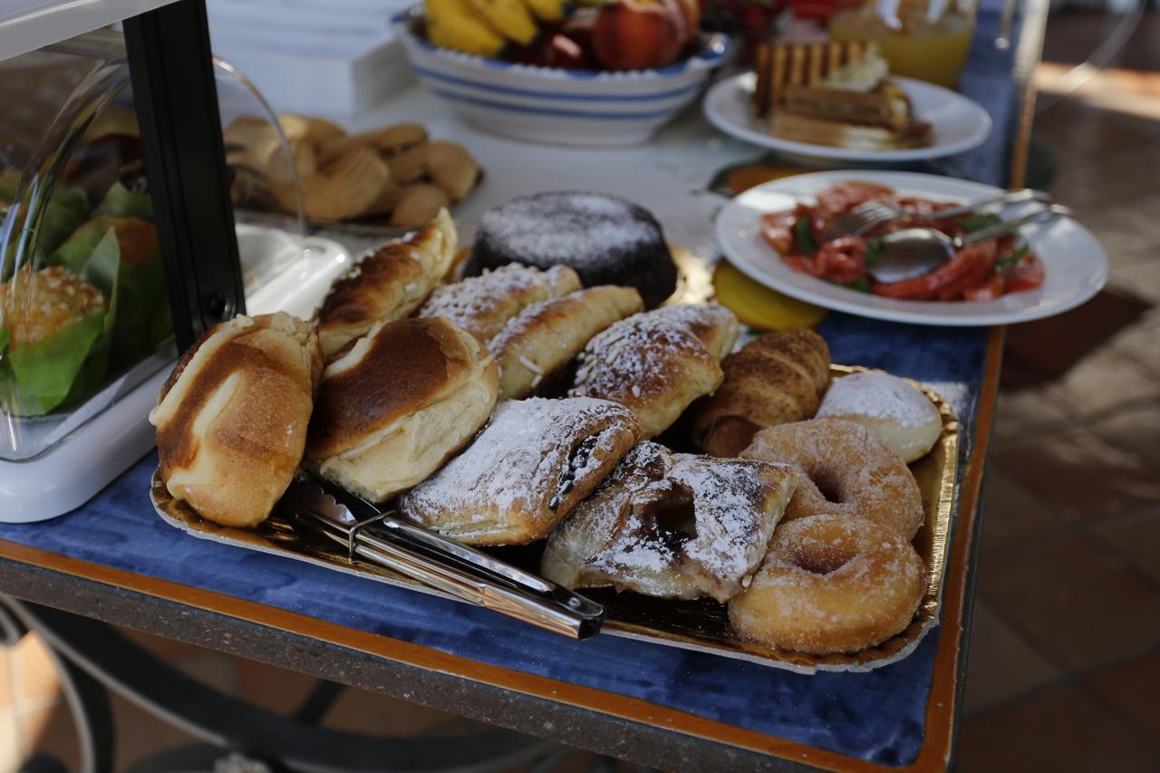 Bed & Breakfast Ambrosio Relais 2*