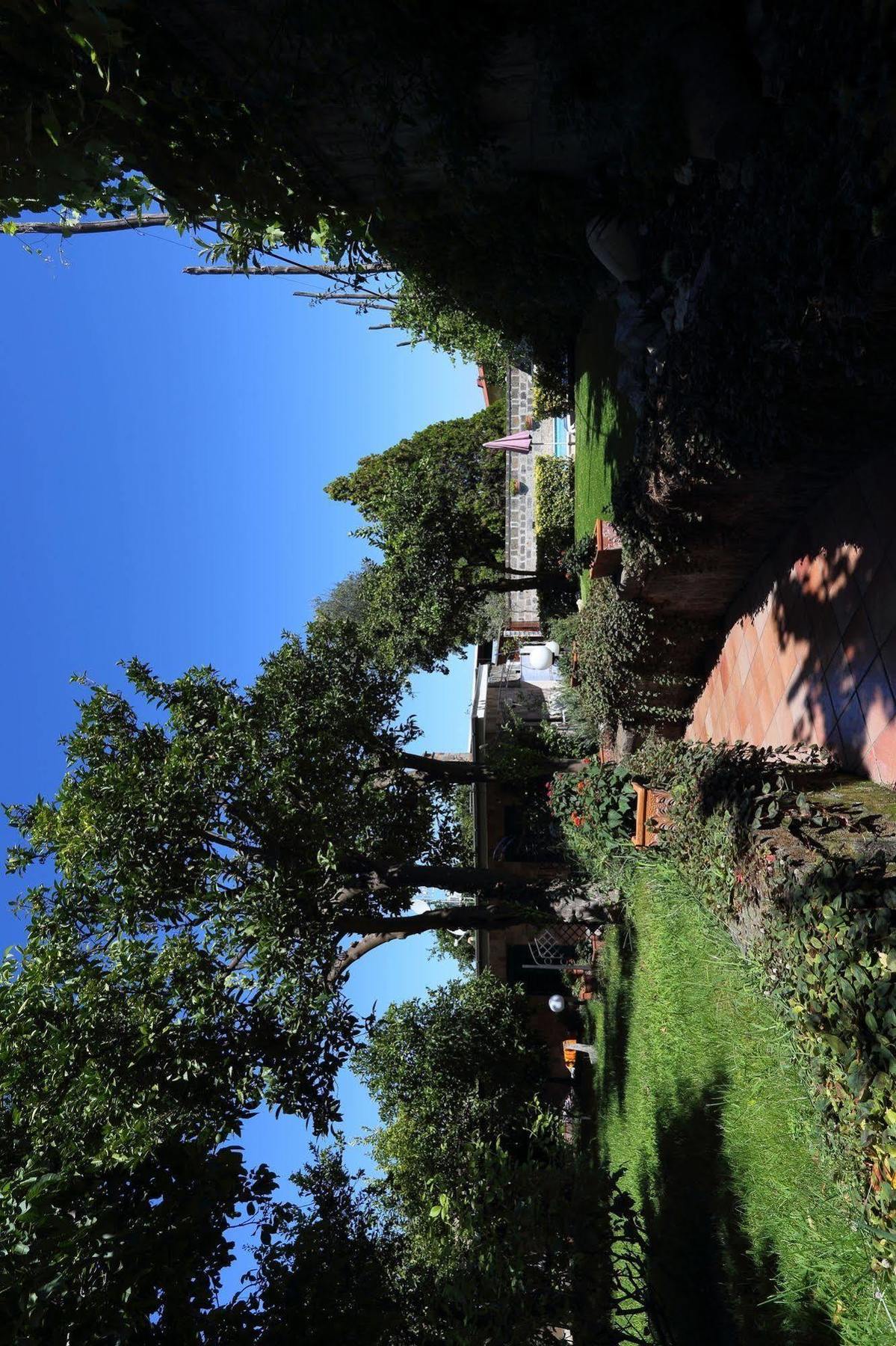 Bed & Breakfast Ambrosio Relais 2*